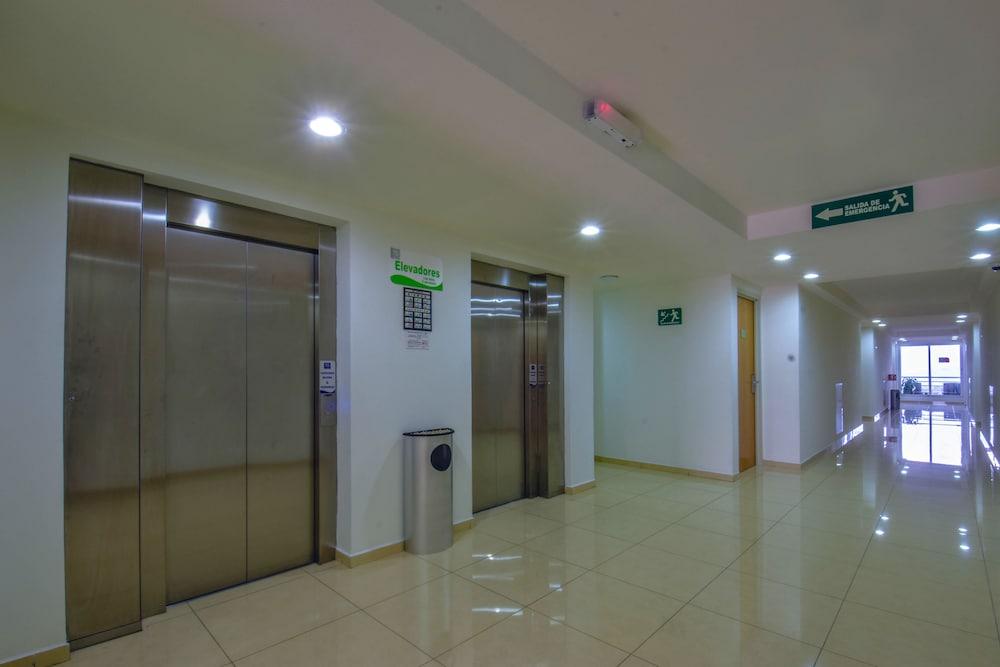 Hb Cordoba Hotel Exterior photo